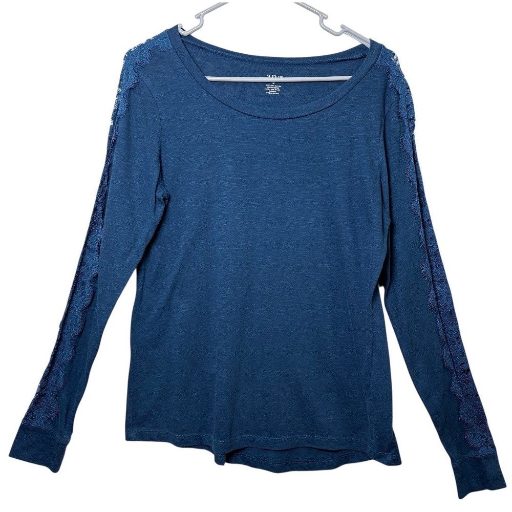 a.n.a Long Sleeve Top Womens Size M Teal Blue Lace Trim Slub Knit Crew Neck